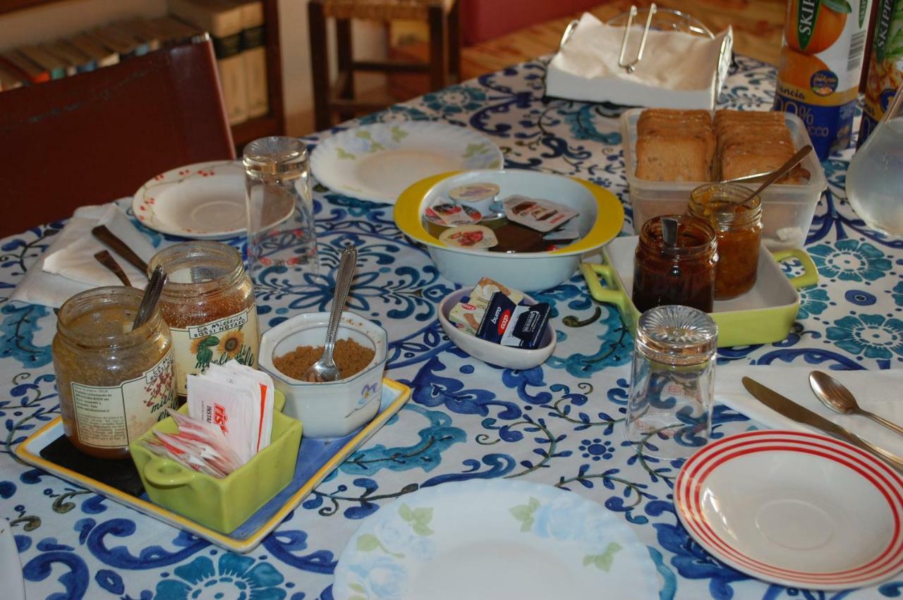 Il Pino Bed & Breakfast Vetulonia Eksteriør bilde